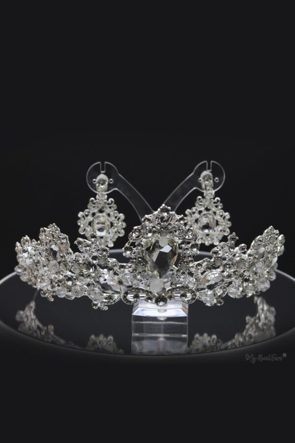 Queen Audrey-an exquisite crystal stone tiara - My Roial Ears LTD