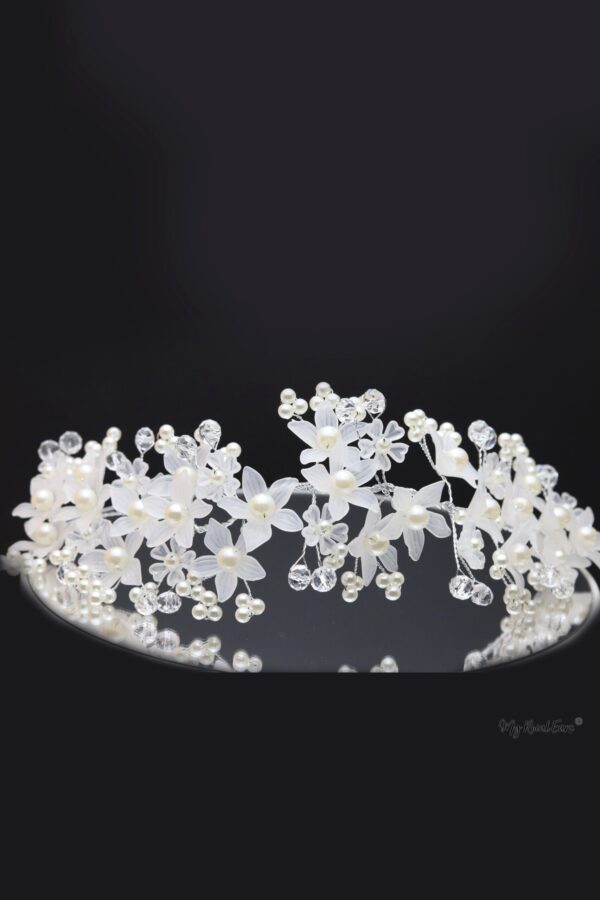 Queen Beth - My Roial Ears LTD