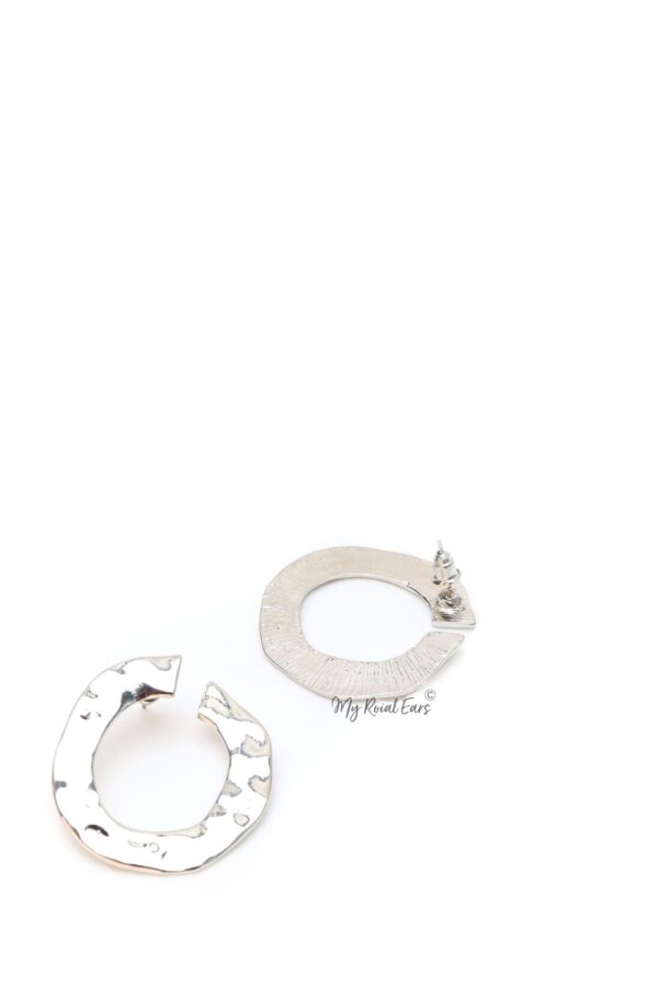 Cassandra Silver- gold plated vintage circle statement stud earrings - Image 3