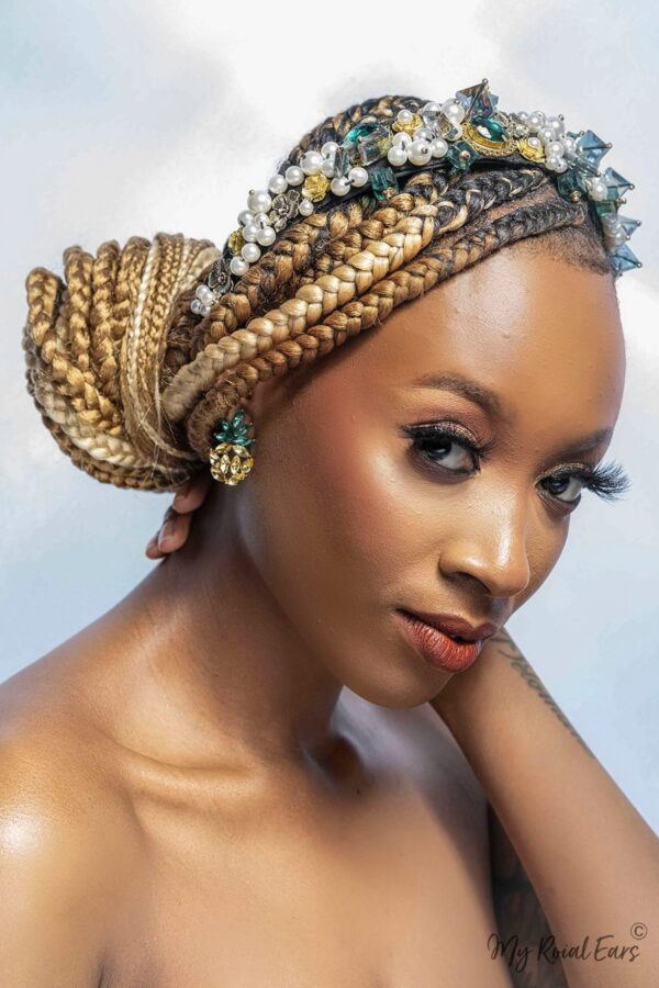 Queen Gladys- impressive baroque beaded headband - Image 7