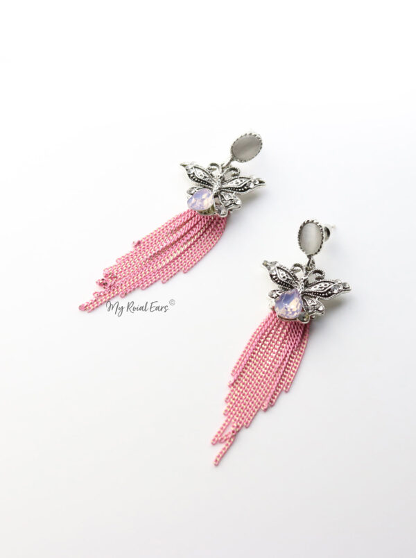 Carolyn M - My Roial Ears LTD