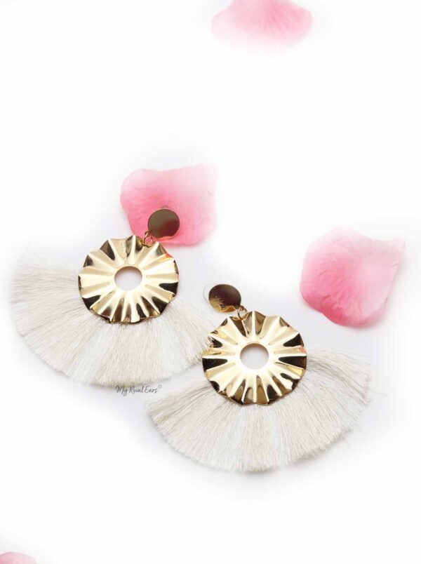 Begonia Fairlady White- golden tassel statement earrings - Image 2