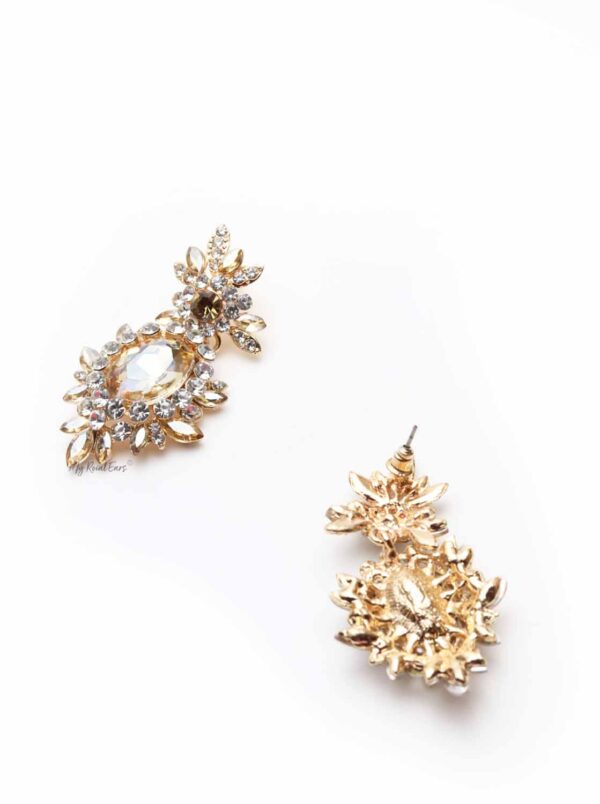 Olivia M - My Roial Ears LTD
