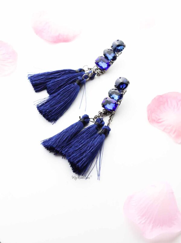 Dahlia Black- fashion chain drop tassel earrings - Image 4