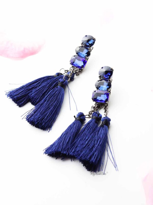 Dahlia RED- fashion chain drop tassel earrings - Image 4