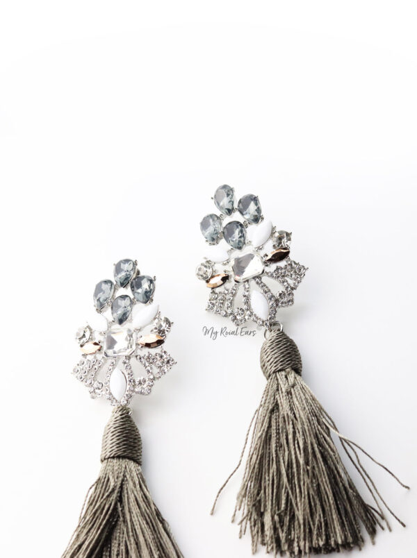 Kate M - My Roial Ears LTD