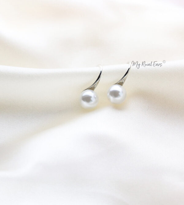 Q.Wanda Pearl-gold and silver plated elegant pearl hook bridal earrings - My Roial Ears LTD