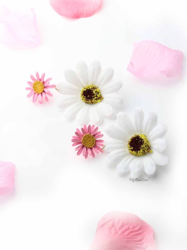 Rosemary-sweet summer beach flower earrings - My Roial Ears LTD