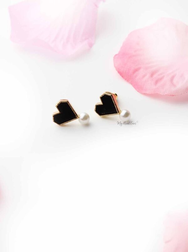 Tansy- gold plated black heart and pearl stud - My Roial Ears LTD
