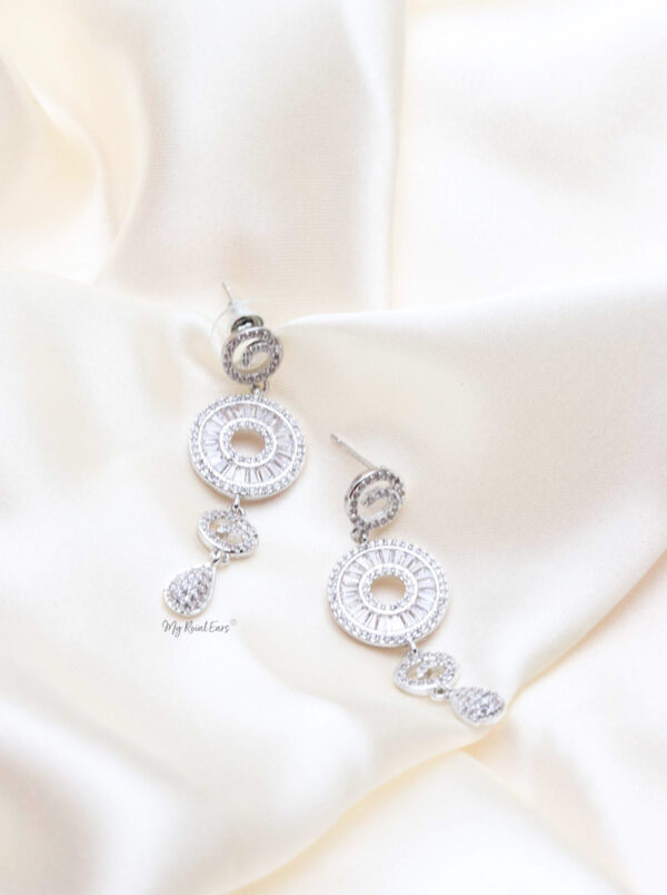 Q.Edith-Spiral Princess Cut Bridal Earrings - Image 2