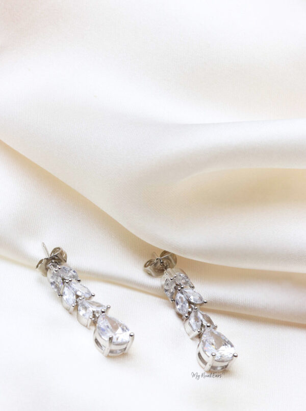 Q.ADRIENNE-charming floral drop bridal earrings - Image 2