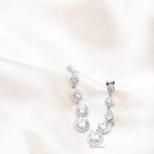 Q.MAXIMA-zircon drop string bridal earring