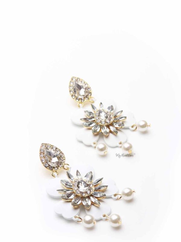 Kelly K - My Roial Ears LTD