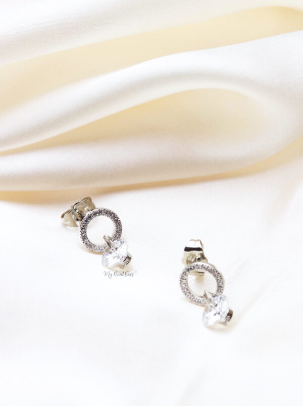 Q.AIKO- hollow disc zircon bridal earrings
