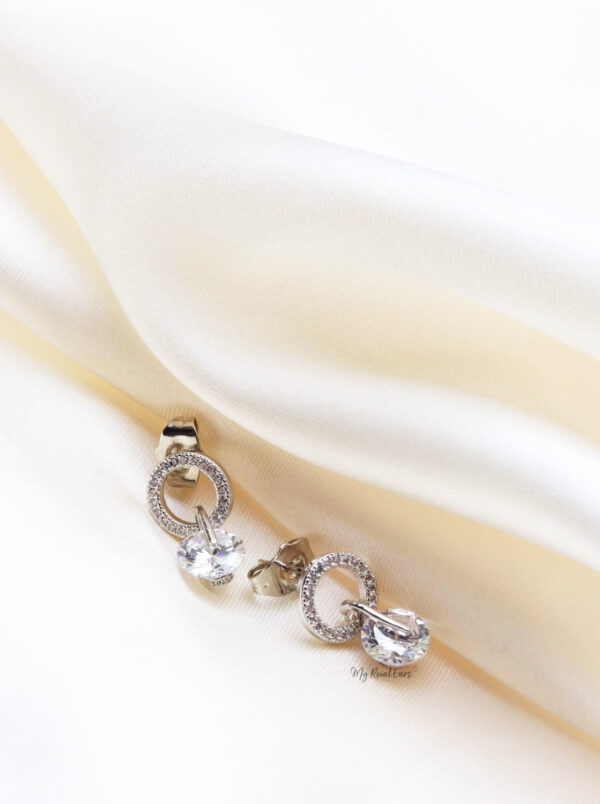 Q.AIKO- hollow disc zircon bridal earrings - Image 3