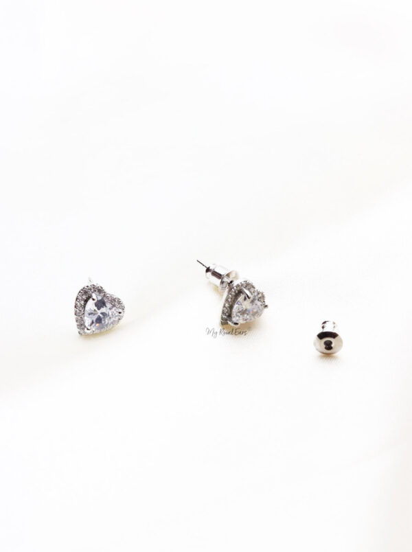 Q.ANASTASIA- heart zircon diamond stud bridal earrings - Image 2