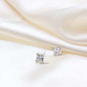 Q.CHARLENE- silver crystal stud bridal earring