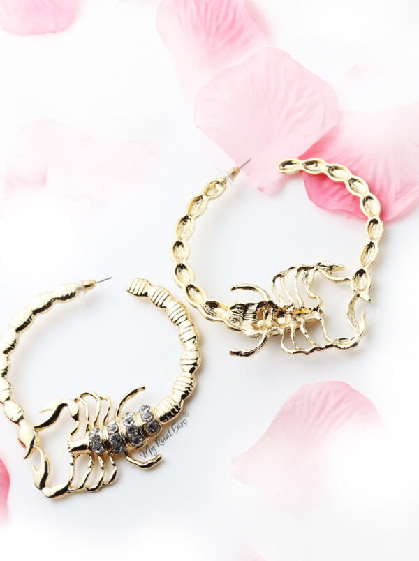 Carnation's Hoop - My Roial Ears LTD