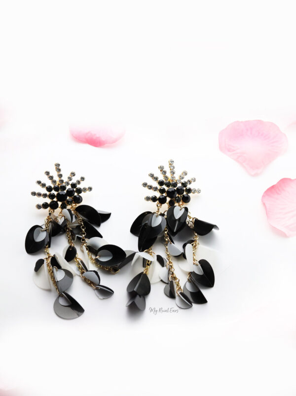 Crocus Black - My Roial Ears LTD