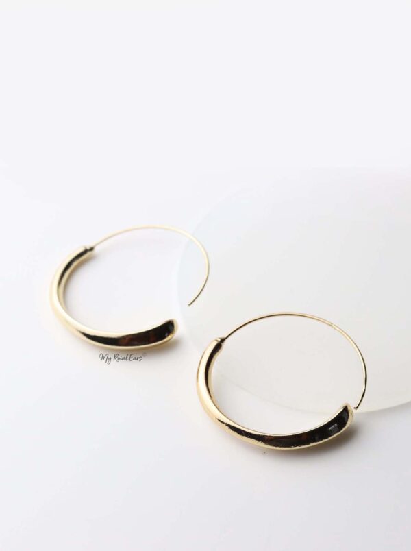 Adrasteia Silver - thin geometric circle earrings - My Roial Ears LTD
