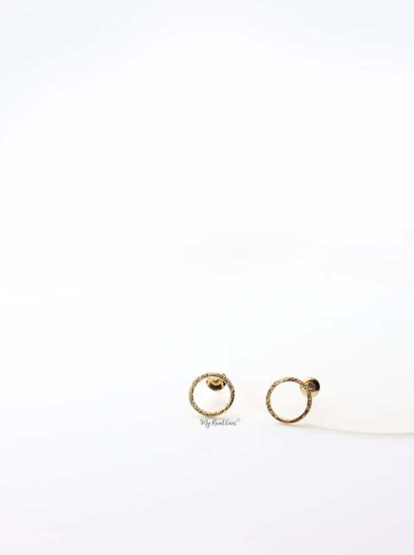 Anthea Silver- round circle stud earrings - My Roial Ears LTD