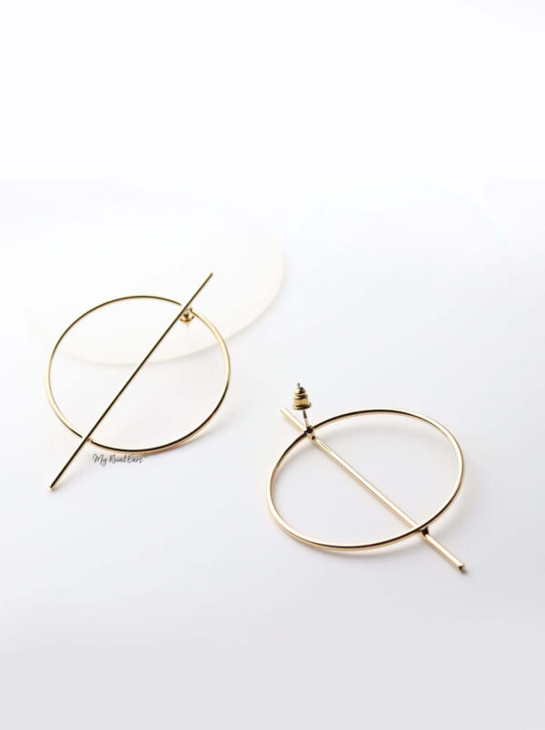 Melaina- gold plated circle statement stud earrings - My Roial Ears LTD