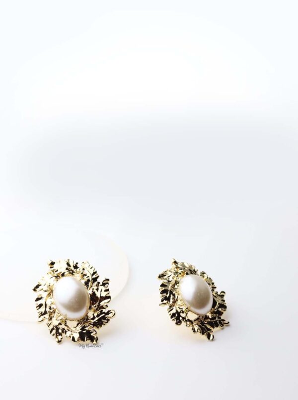 Phaenna- gold plated big pearl classy stud earrings - My Roial Ears LTD