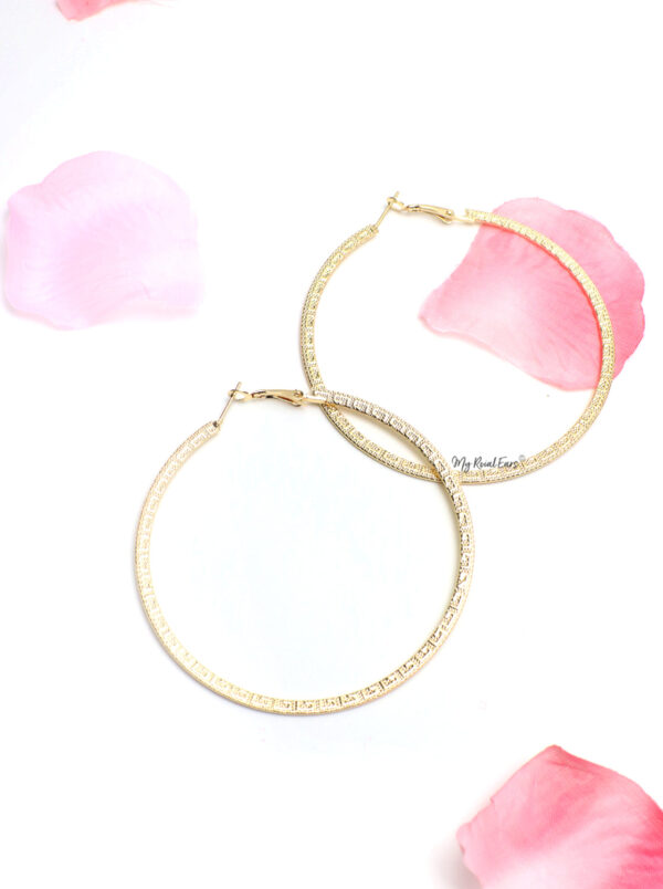 Diana- gold pattern hoop earrings