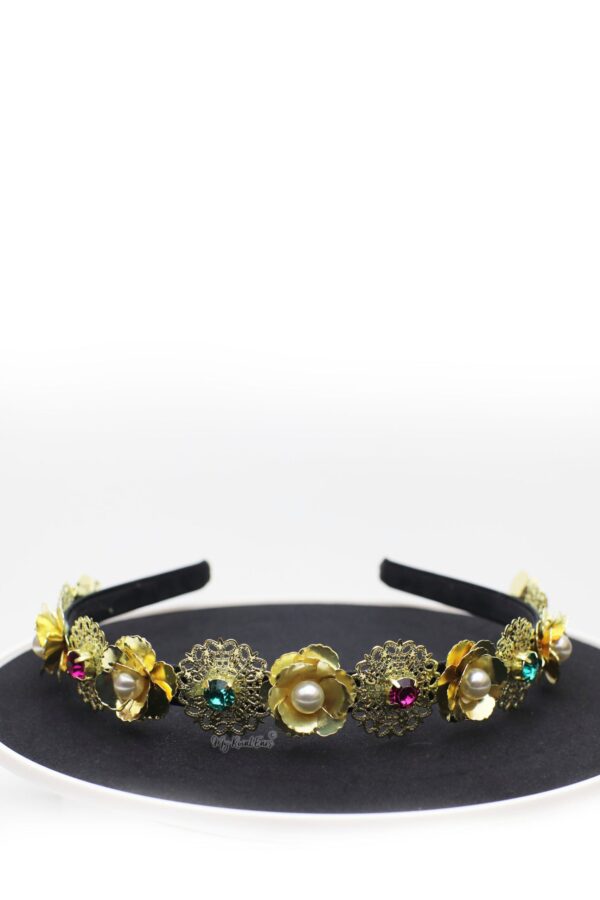 Queen Katherine - My Roial Ears LTD