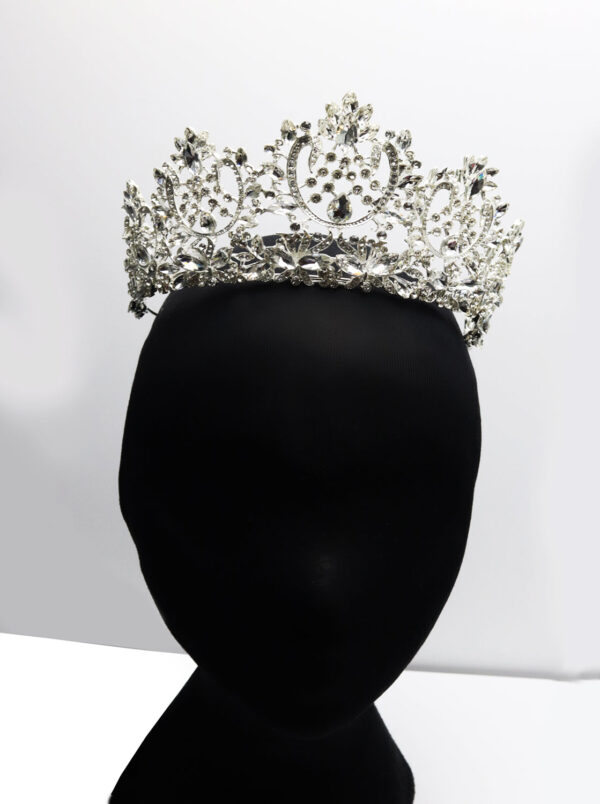 Queen Queena - Image 5