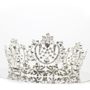 Queen Queena - My Roial Ears LTD