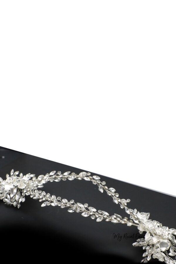 Queen Walda-floral style bridal headpiece - Image 4