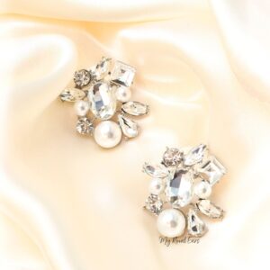 Q.Anna- diamonds pearl stud earrings