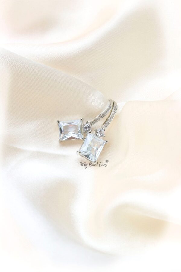 Q.Amirah-a cubic zirconia drop sterling sliver earrings