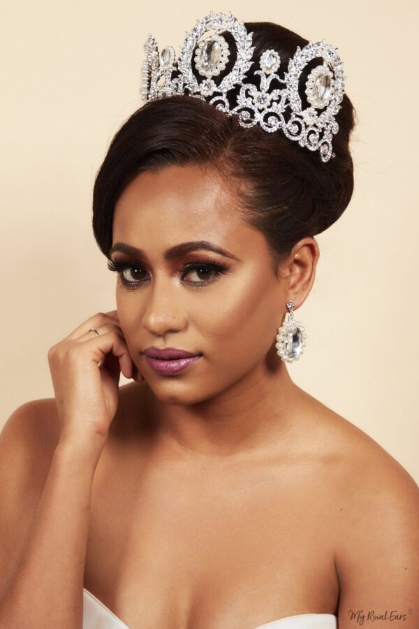 Queen Parks Silver- crown and earring set - My Roial Ears LTD